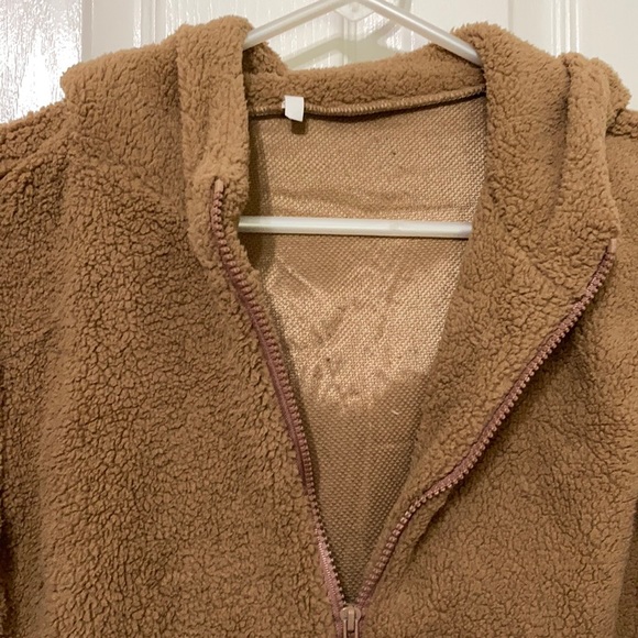 Jacket - Picture 6 of 6